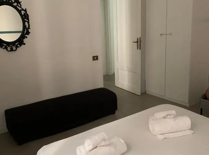 Mc - Piazza Mancini Rome